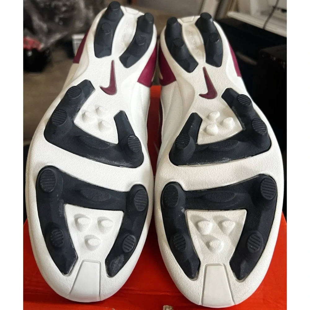 Vintage Nike Tiempo Natural II VT White/Crimson Soccer Cleats Men's Size 11.5